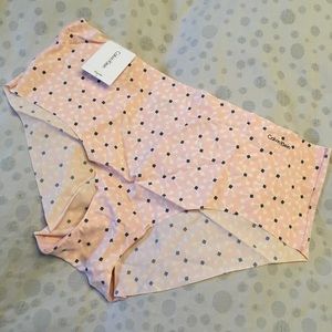 CALVIN KLEIN Invisible Hipsters Size Large New